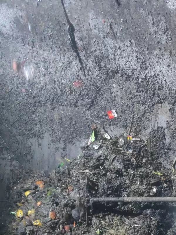 仲巴污水池清理